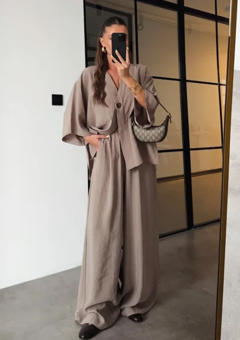 Relaxed V-Neck Cotton Linen Set - Breathable Summer Style photo review