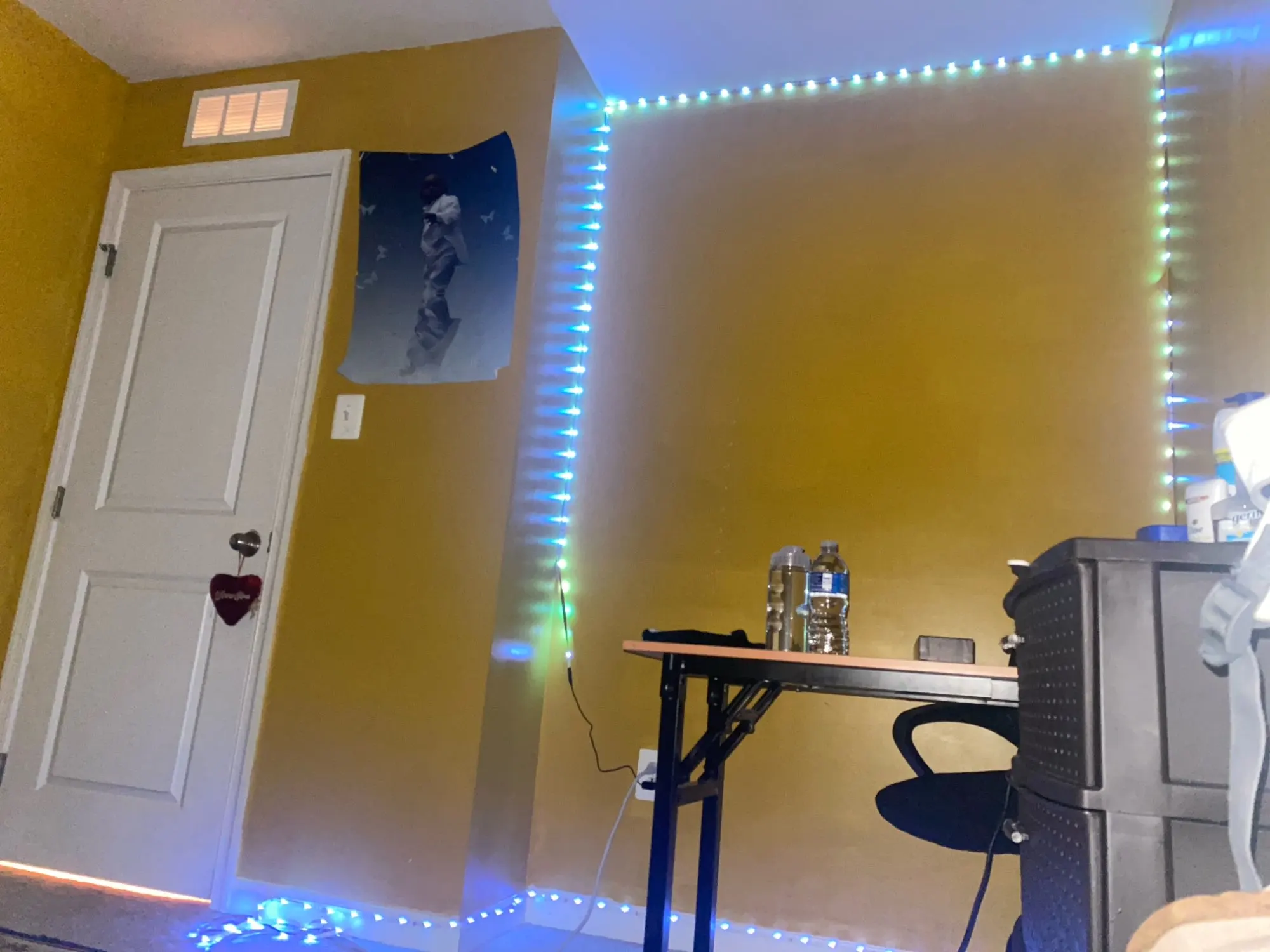 TeslaHubs™ RGB Dash Light customer photo
