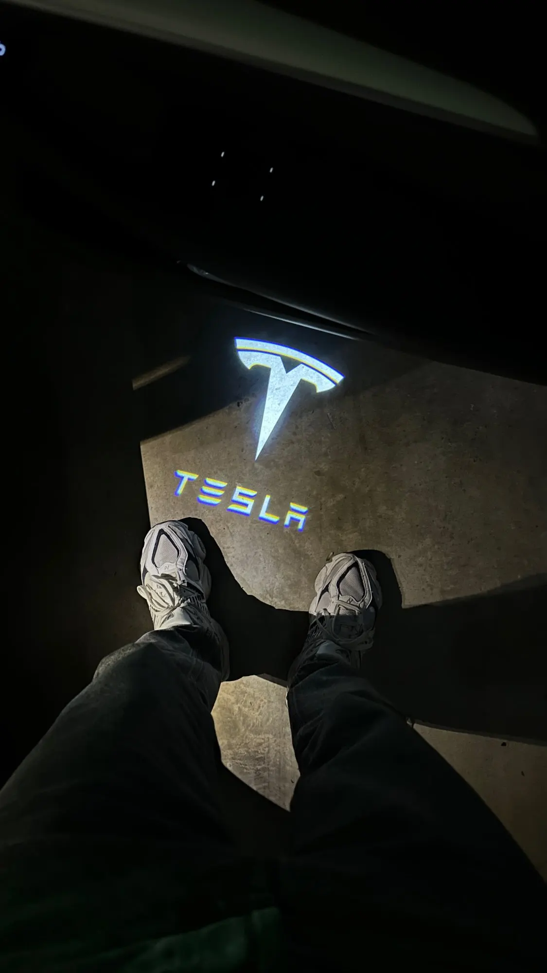 Teslahubs™ Projector Doors Lights