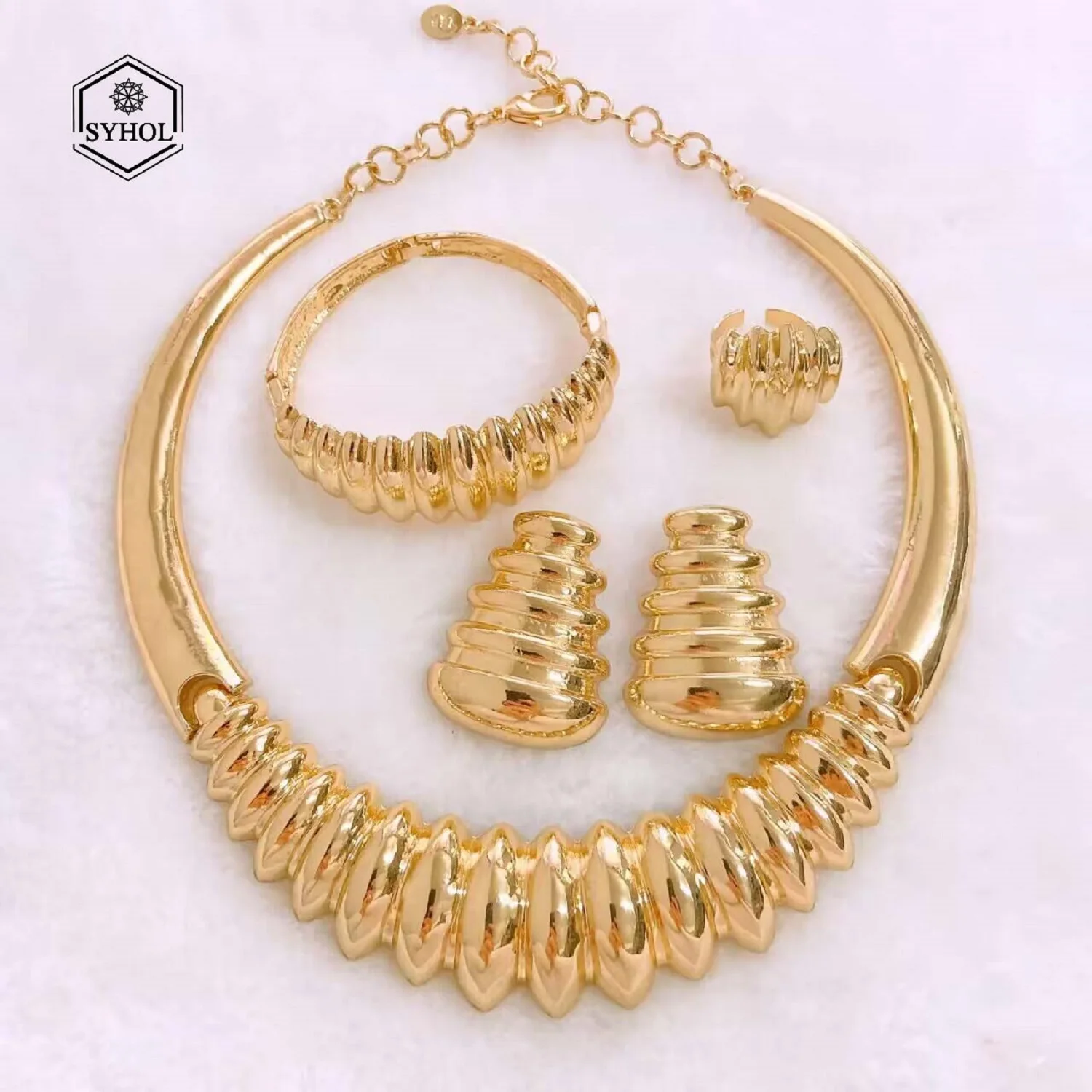 

Gold Plated Woman Jewelry Set Luxury Round Necklace Wedding Party Jewelry Woman Gift Dubai Gold Plated Jewelry Accessories