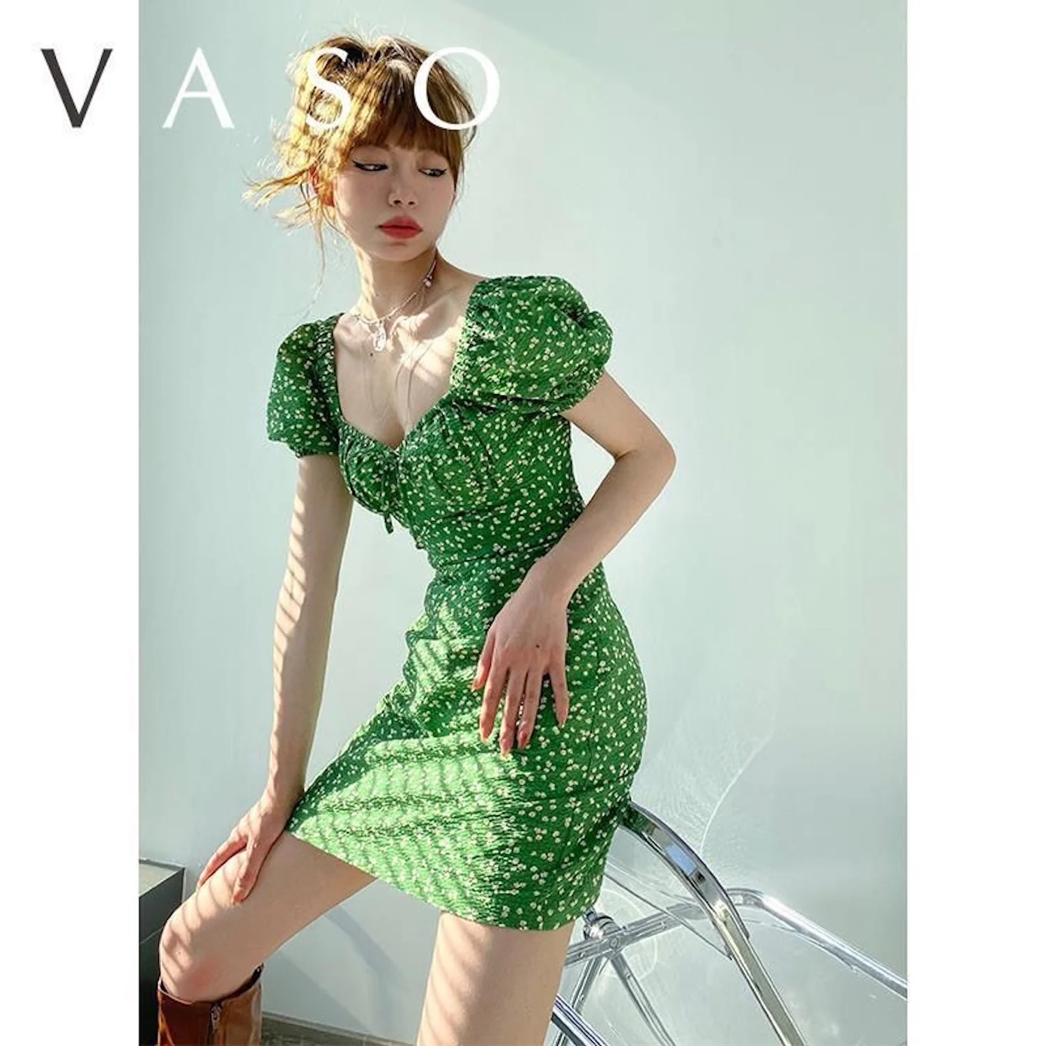 

2024 New Retro Summer Short Sexy Vacation Beach French Floral Sweet Green Waist Drawstring Bustier Women's Square Neck Dress