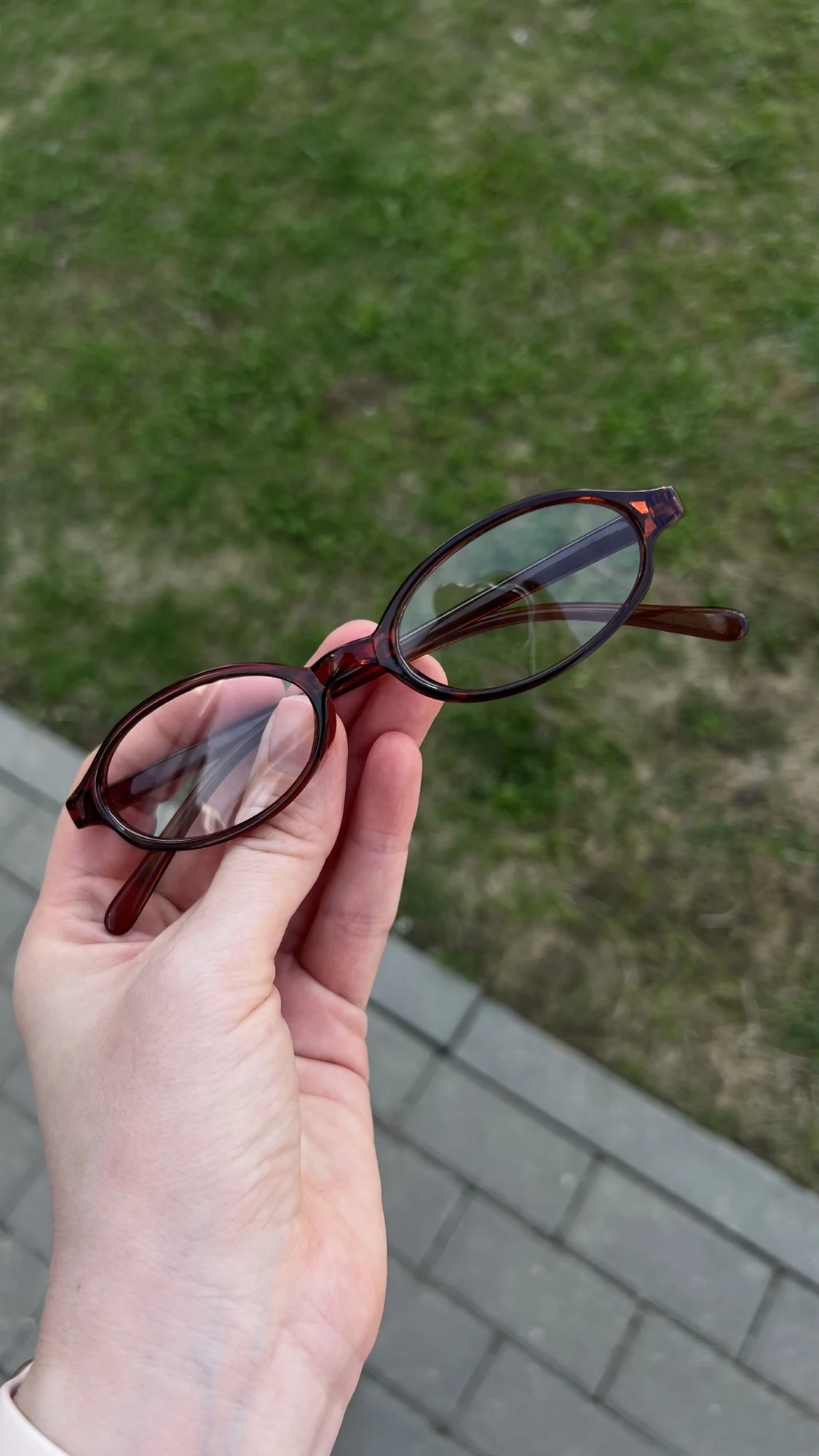 Retro Oval Glasses Women Girls Y2K Red Green Frame Glass Eyewear Decorative Computer Anti-blue Eyeglasses with Seaside Driving photo review