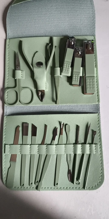 Kit c/ 16 Pçs Cortador De Unhas Conjunto De Ferramentas Em Aço Inoxidável Com Bolsa Dobrável - Neverdie Store photo review