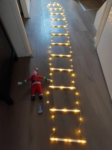 1.5/3M Christmas Decoration LED Santa Claus Climbing Ladder Light USB Plug 8 Flashing Modes Suitable