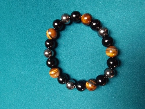 Home 56 Triple Protection Bracelet: Tiger’s Eye, Obsidian & Hematite photo review