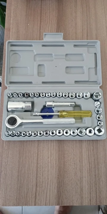 Kit 40 Peças Jogo De Soquete Chave Catraca Reversível 1/4 photo review