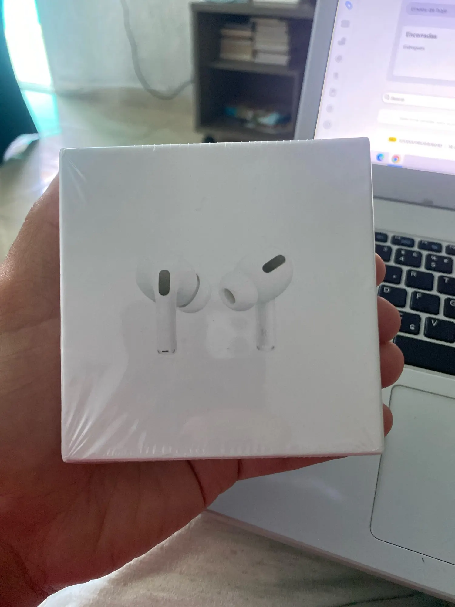 Fone De Ouvido Bluetooth Sem Fio Com Microfone Esportivo TWS Branco photo review