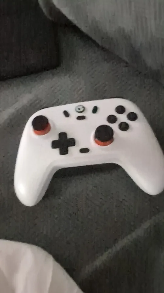 GameSir T4 Nova Lite Controlador de juego inalámbrico Gamepad para Switch, Android, IOS, PC y Steam Games Hall Effect Stick photo review