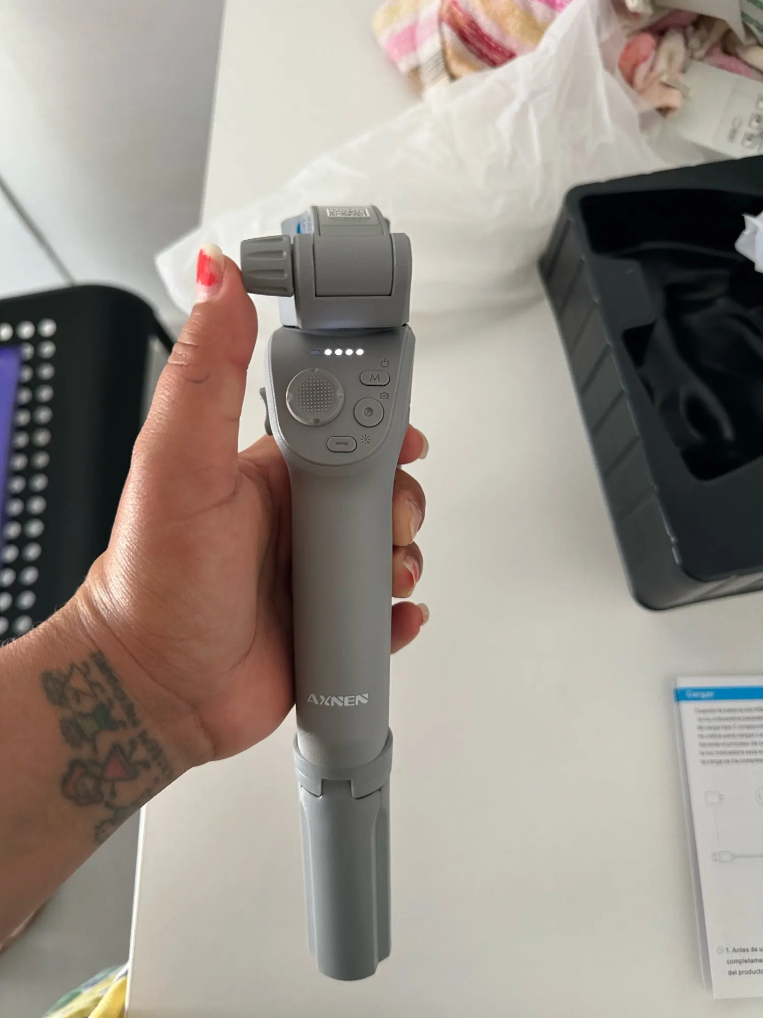 HQ6 3軸ジンバル ハンドヘルド スタビライザー 携帯電話用 フィル