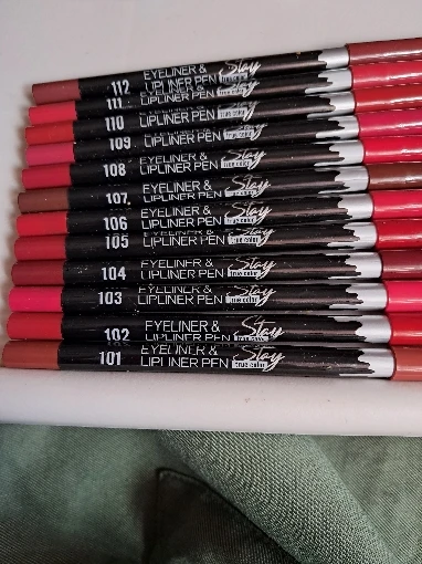 12 Color Matte Lip Liner Set photo review