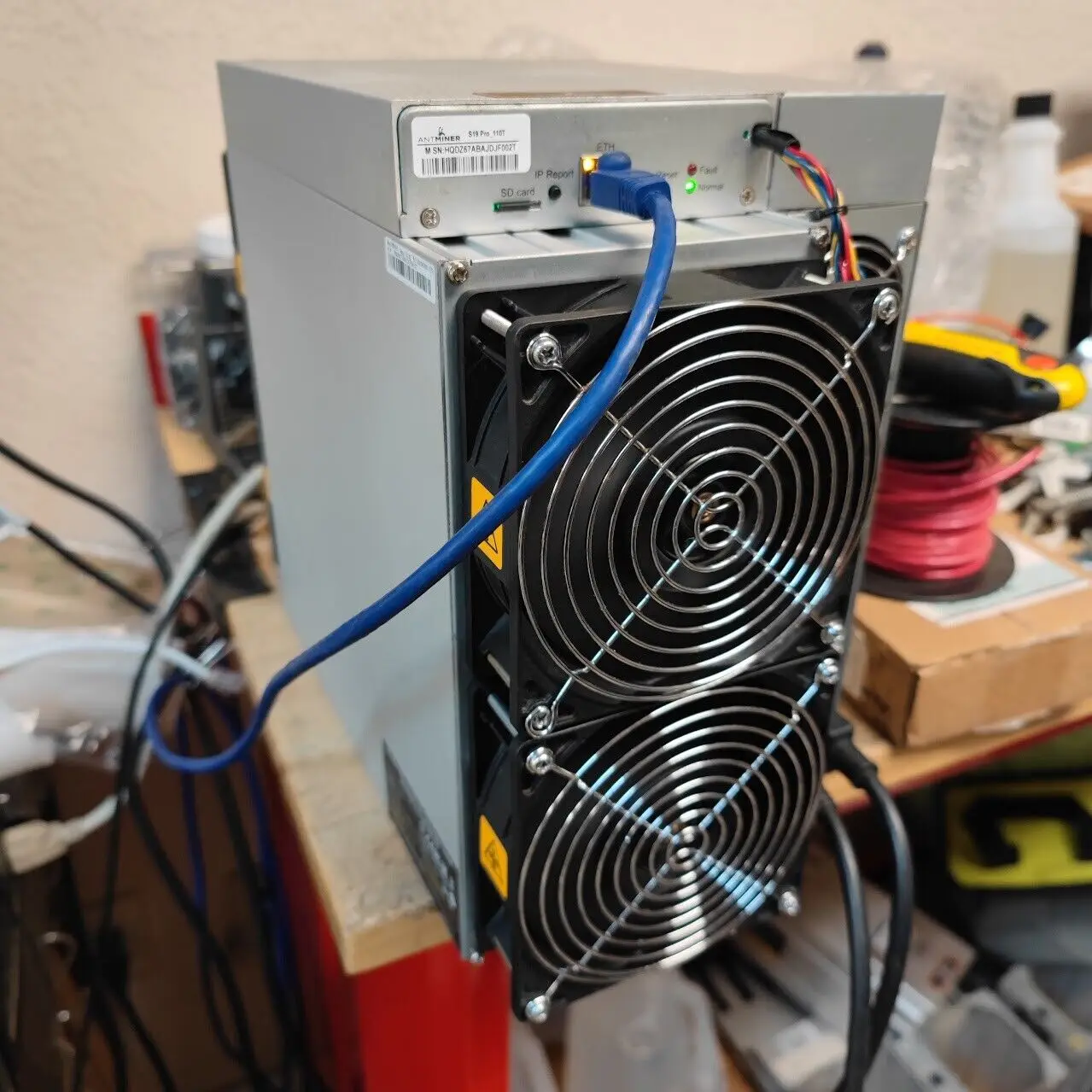 

Бесплатная доставка: Antminer S19 PRO HYD 184T, Asic Miner, Крипто-Майнер биткоинов, машина для майнинга BCH, BTC Майнер