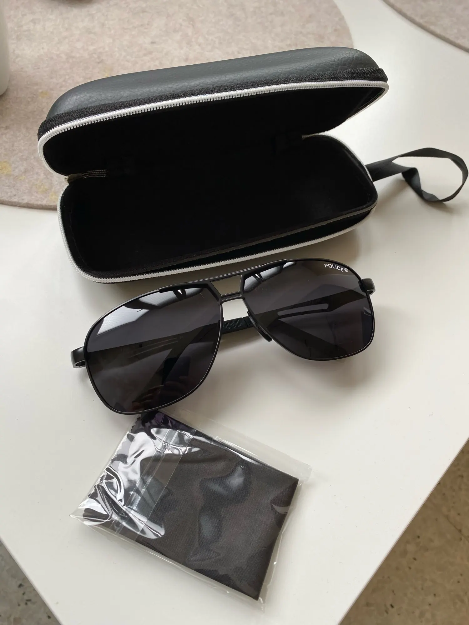 Luxury brands Policer Sunglasses for Men Polarized Sun Glasses Travel Eyewears Classic Pilot Goggle with UV 400 Protection photo review