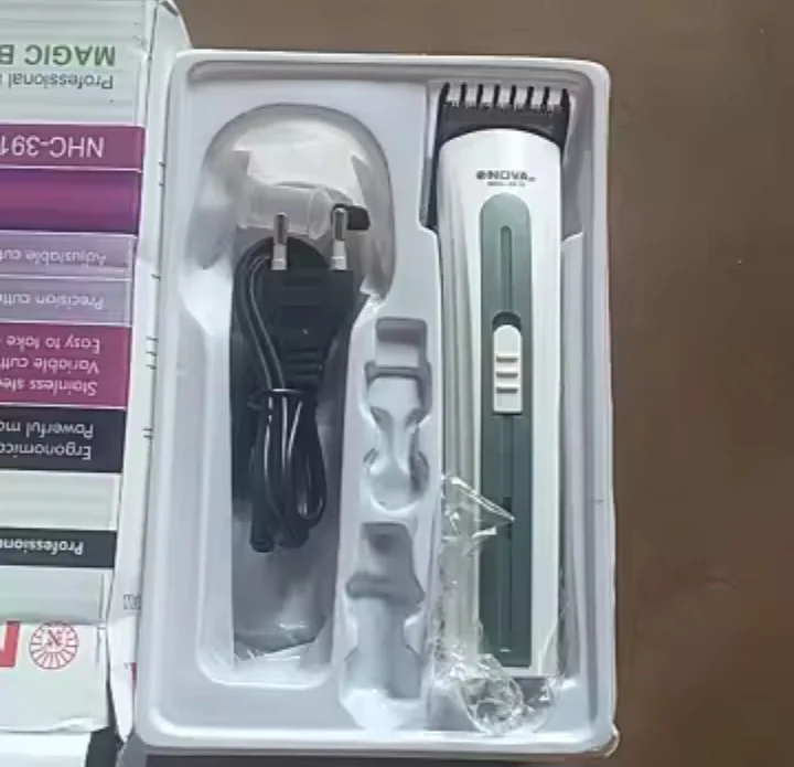 Máquininha De Cortar Cabelo e/ou Barbeador Portátil Aparador Barba 3915 bivolt Recarregável-ENVIO IMEDIATO PARA TODO BRASIL photo review