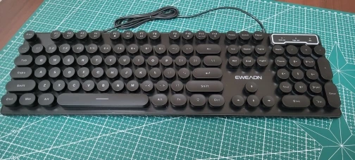 EWEADN GX330 Typewriter Gaming Keyboard, 104 Keys Wired Retro Punk Round Keycaps, with RGB Backlit, for Windows Laptop PC black photo review