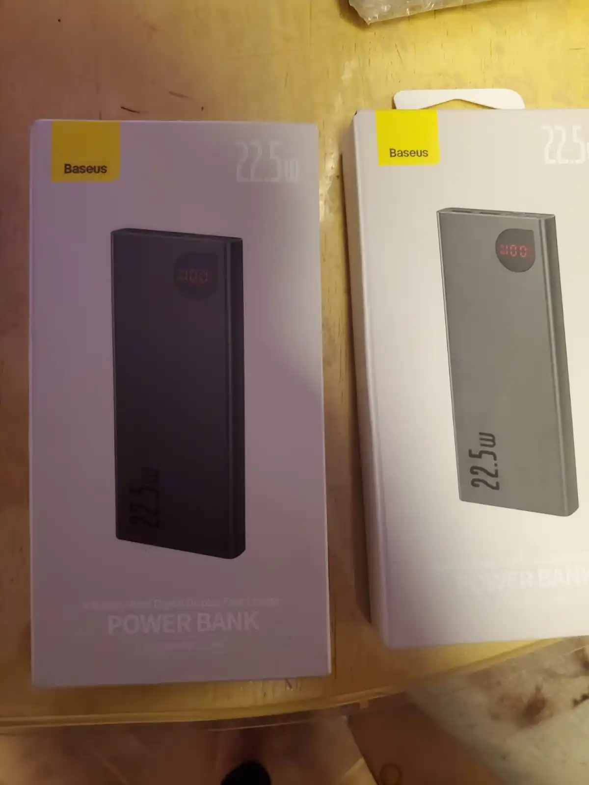 Baseus Power Bank 10000mAh with 22.5W PD Fast Charging Powerbank Portable Battery Charger For iPhone 15 14 13 12 Pro Max Xiaomi photo review