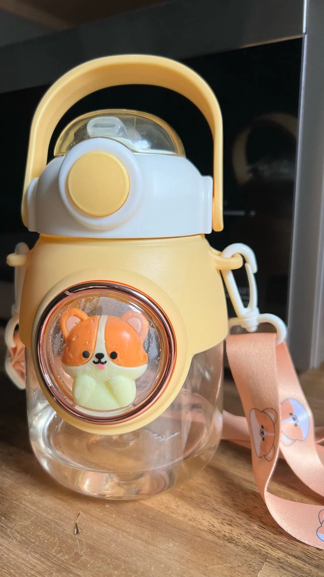 Kinder-Wasserflasche mit Strohhalm - 820ml Foto-Test