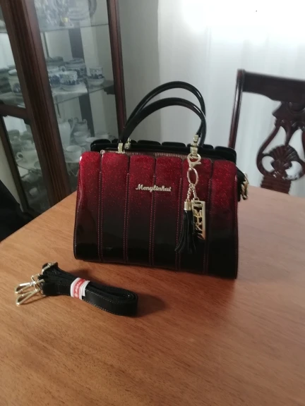 2023 Glossy Patent Leather Handbag photo review