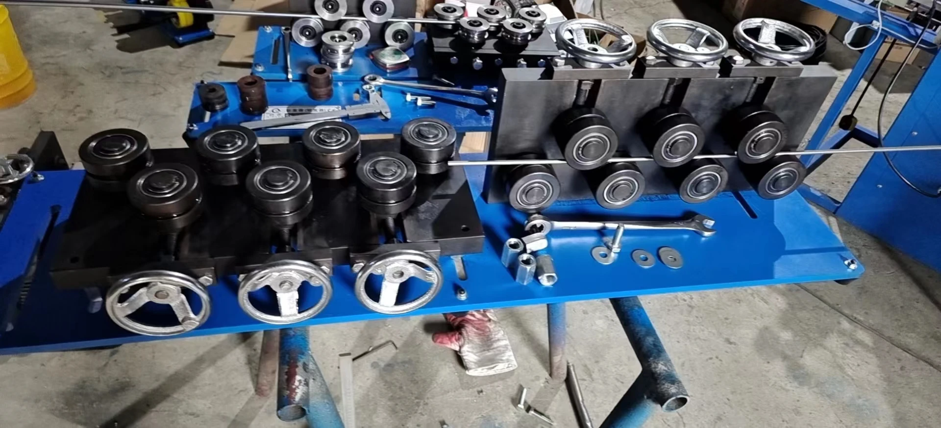 φ 70 / 80 / 100 / 120 mm Hand Wheel Adjusting Spacing Stainless Steel