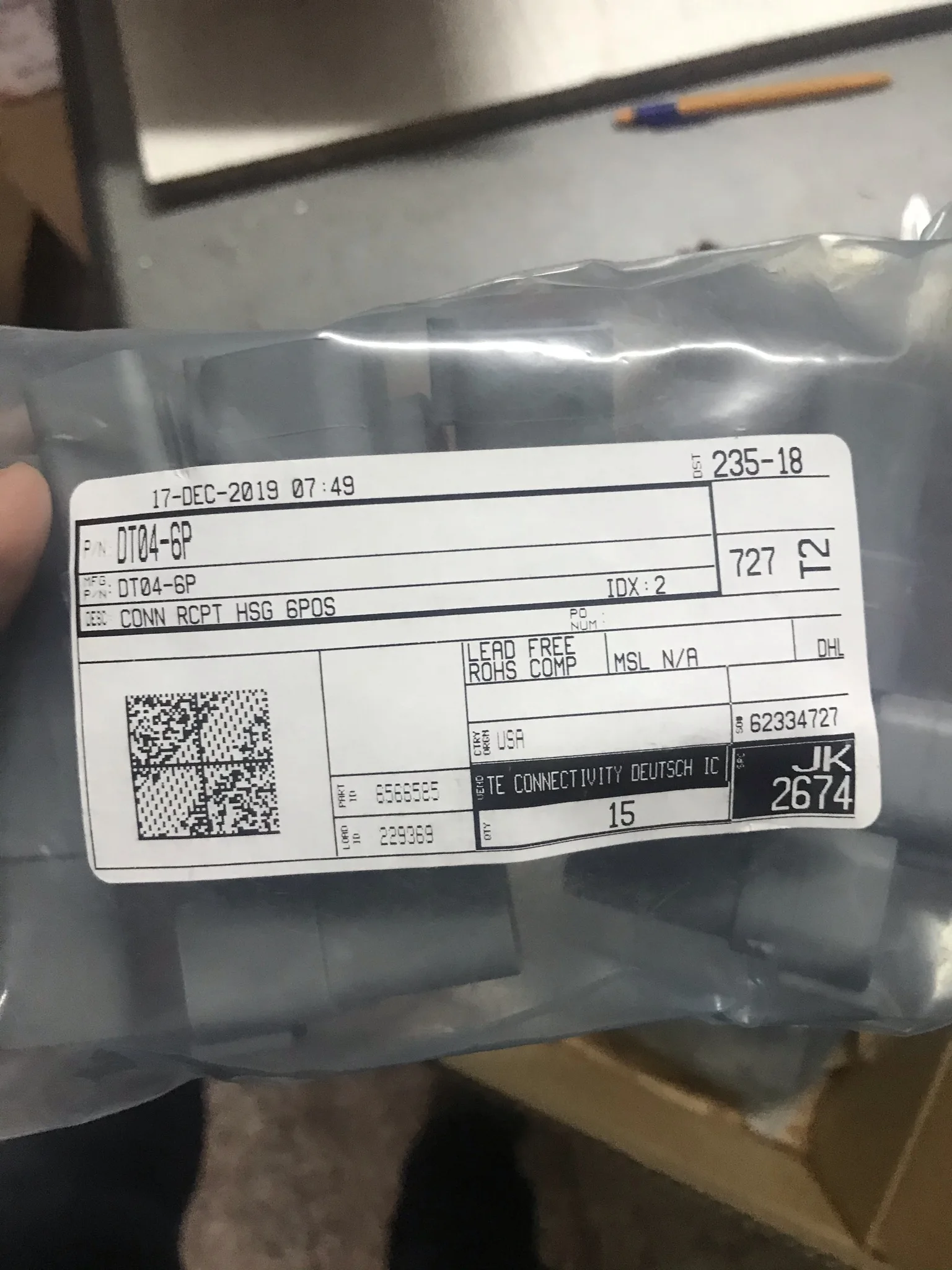 

15 Piece x DT04-6P Automotive Connectors 6WAY RECEPTACLE
