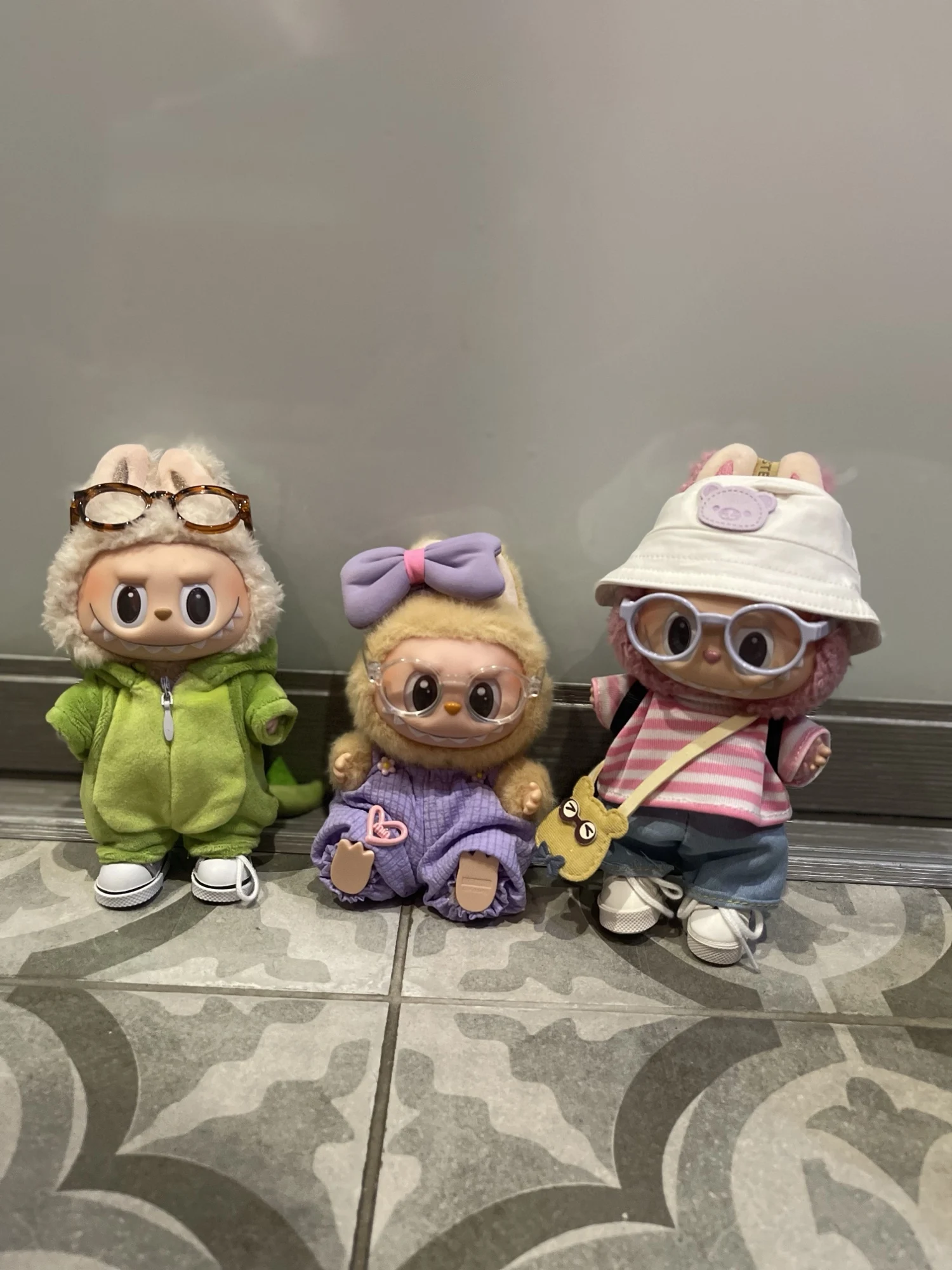 Labubu Doll Clothes: 15CM Dinosaur Animal Suit 6-Piece Set with Hat photo review