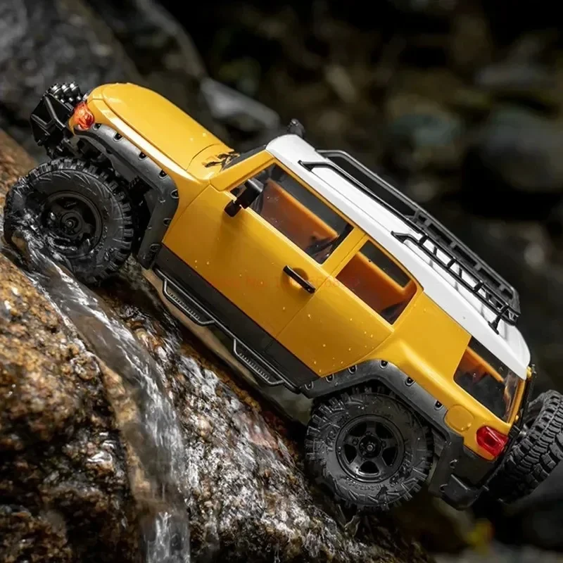 FMS 1/18 FJ Cruiser Rc Car Simulation Remote Control Climbing Off-Road Vehicle Model Full Scale Electric Toy Boy Birthday Gift 6