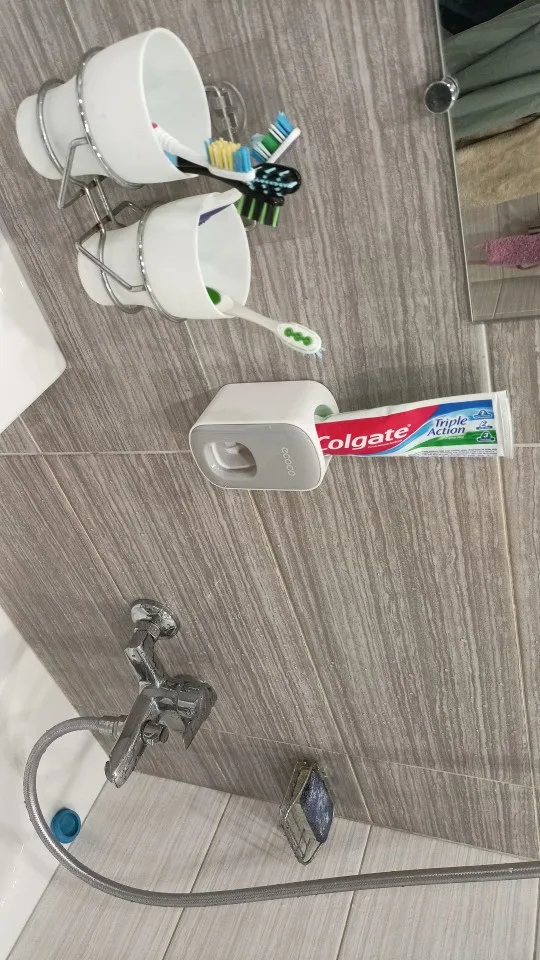 Automatic Toothpaste Single Dispenser photo review
