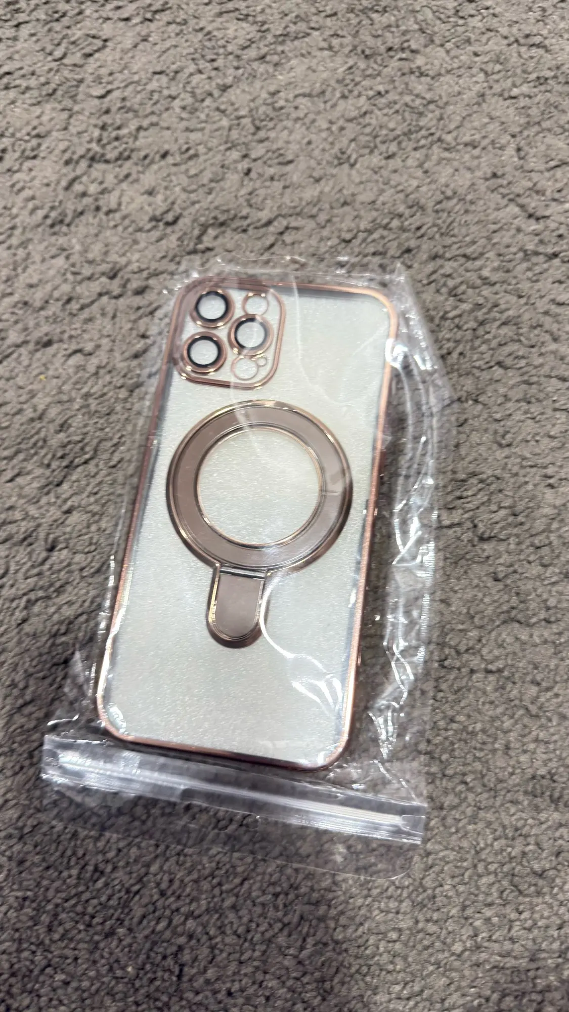 Luxury MagSafe Bracket Case for iPhone photo review