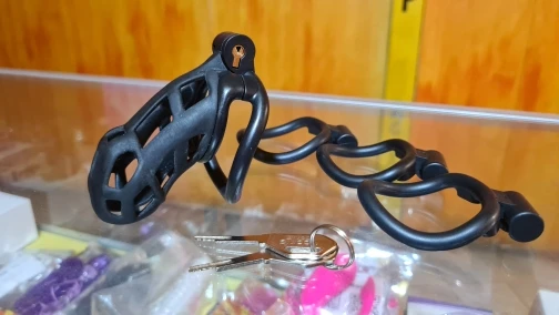 New Color Penis Lock  Restrain photo review