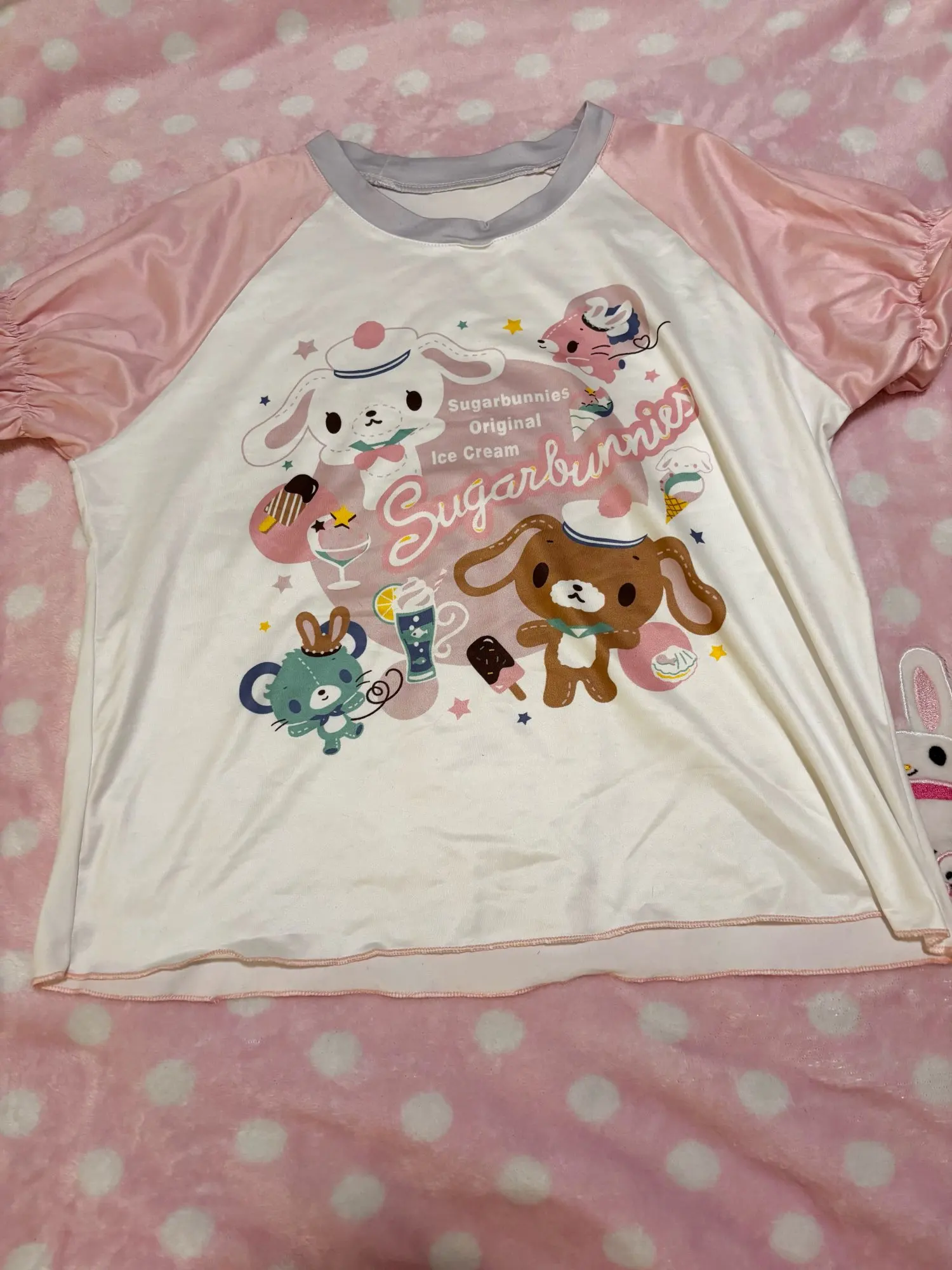 Sugarbunnies T-Shirt - Jojifuku Aesthetic photo review