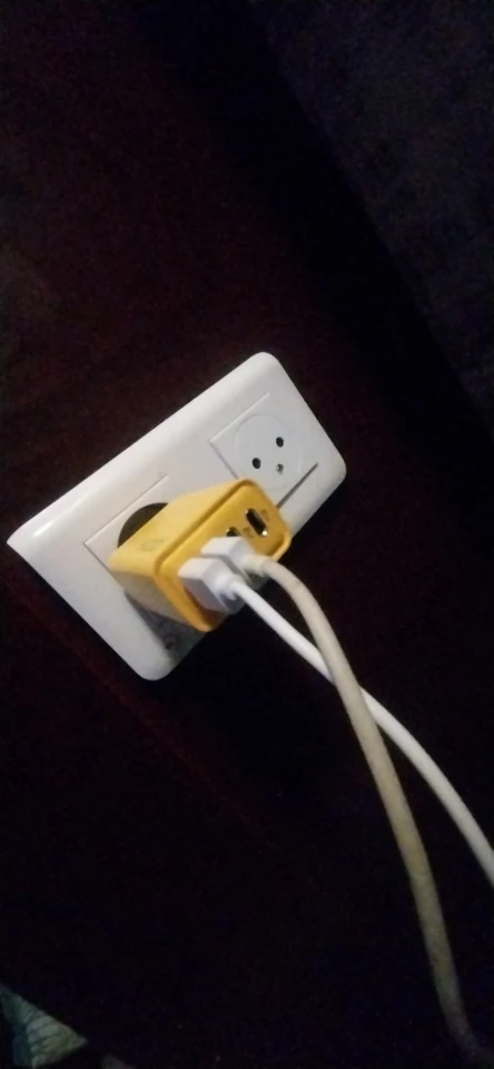 4 Ports USB C PD Charger Quick Charge 3.0 Type C USB Phone Chargers Fast Charging Adapter photo review