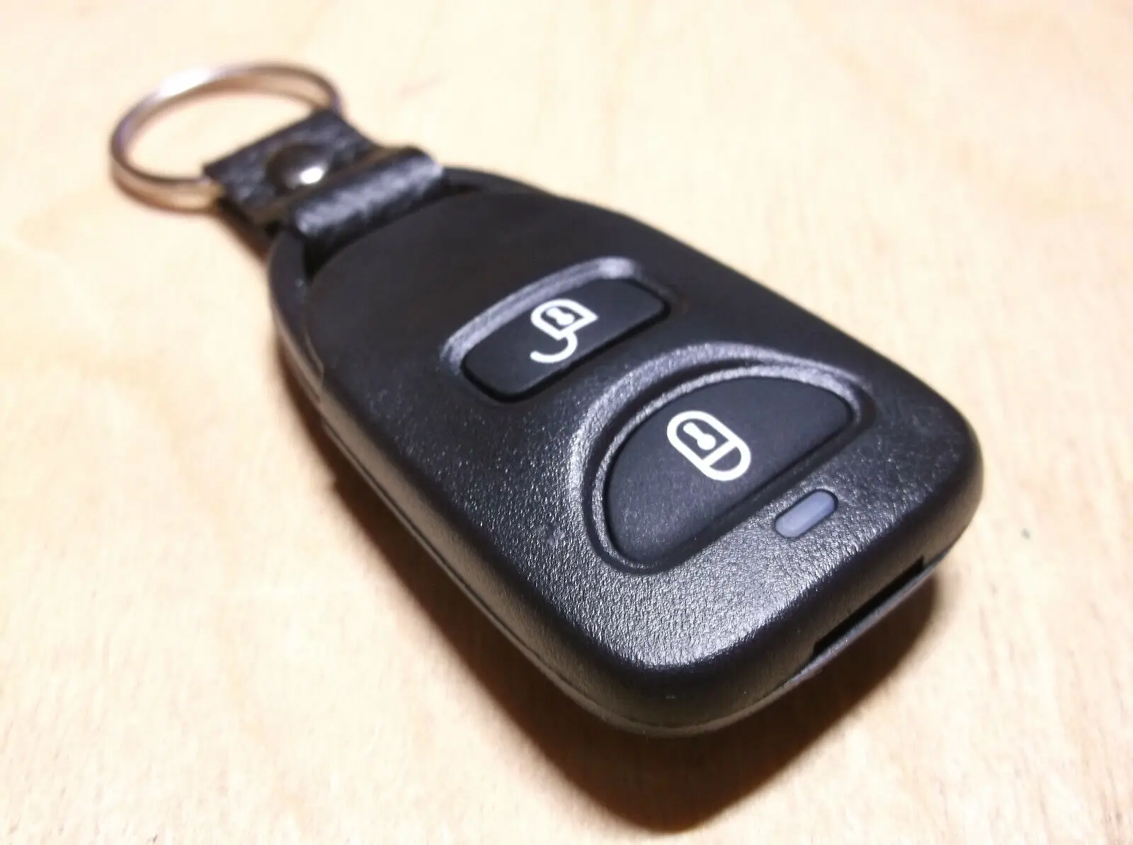 Se-sl-d1a-Hyundai-Kia-original-key-2-buttons-433MHz.jpg