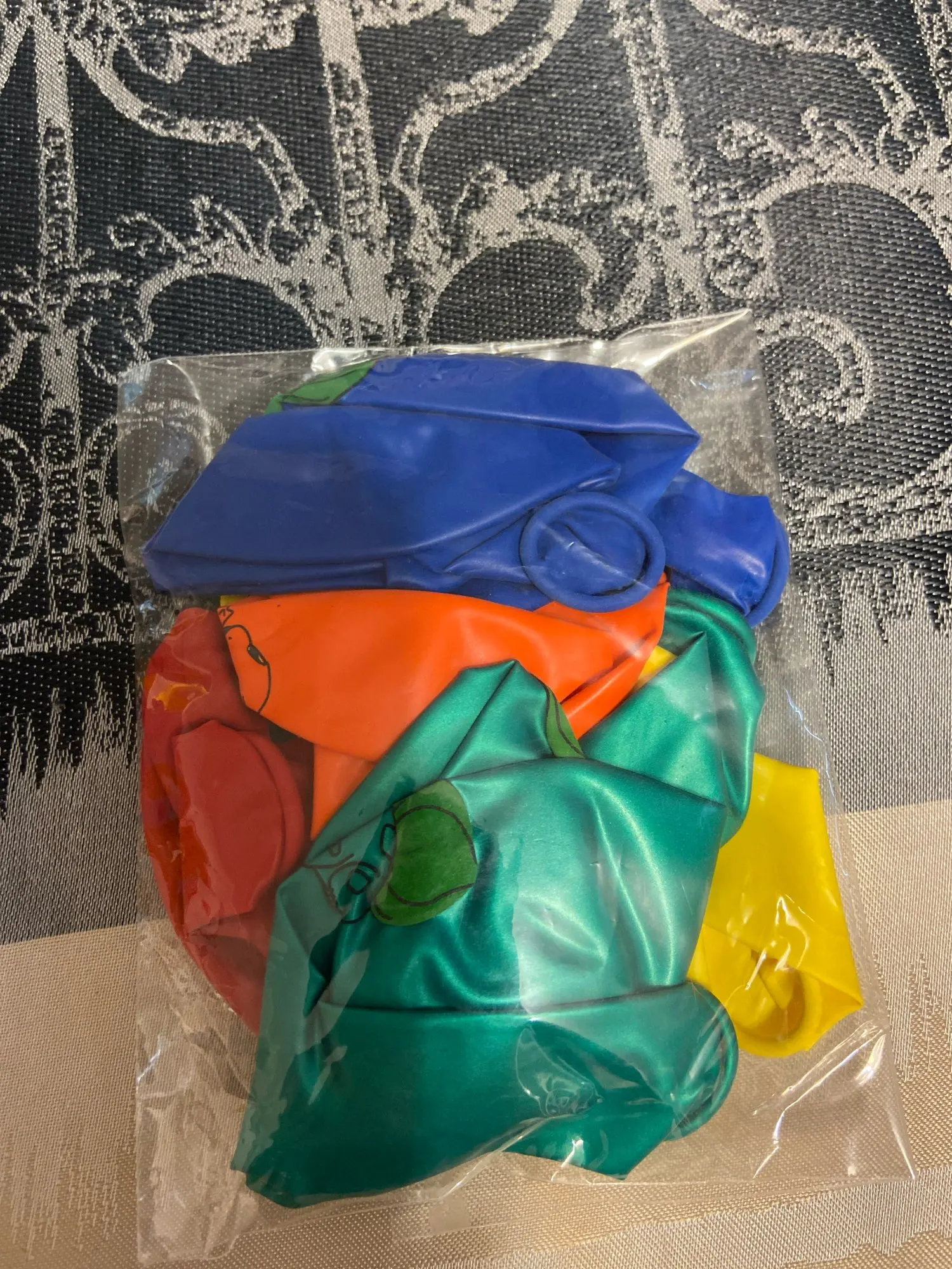 Pikachu Latex Balloons - 12-Inch Party Decoration for Kids' Birthday and Baby Showers photo review