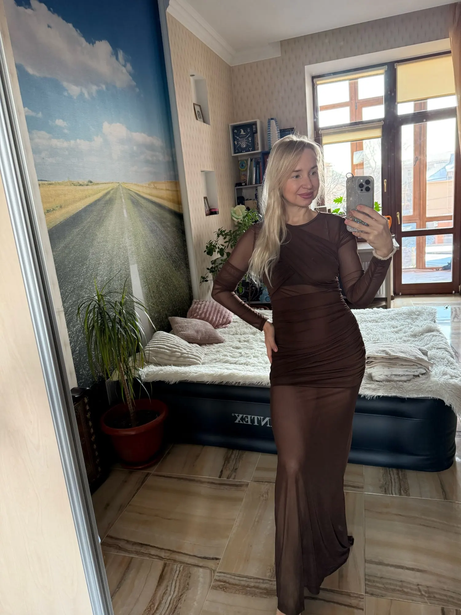 Sophisticated Long Sleeve Bodycon Dress with Mesh Patchwork photo review