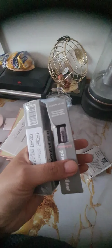 Kohl Powder Long-Lasting Eyeliner photo review