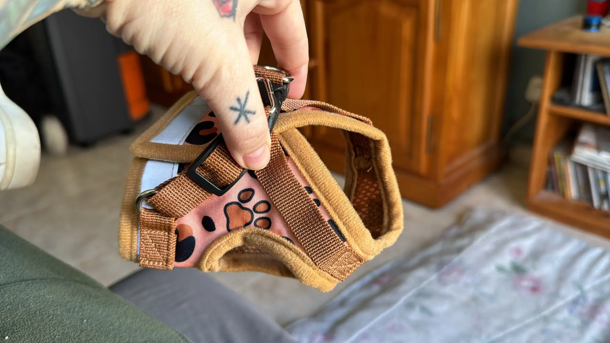 Leopard Luxe, Stylish & Safe Harness for Your Furry Adventurer photo review