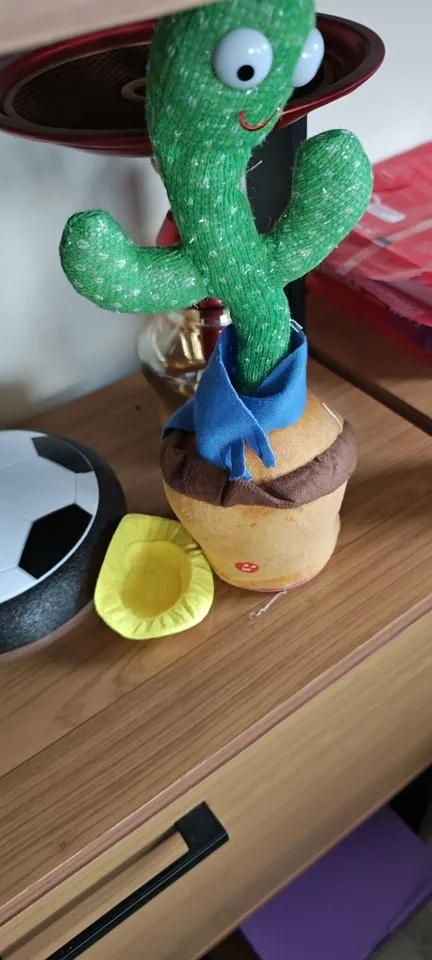 Kit 1/2 Cacto Dançante e Falante Interativo Recarregavel Reproduz Voz, Música, Dança, Luzes, Pelúcia Boneco Brinquedo+cabo photo review