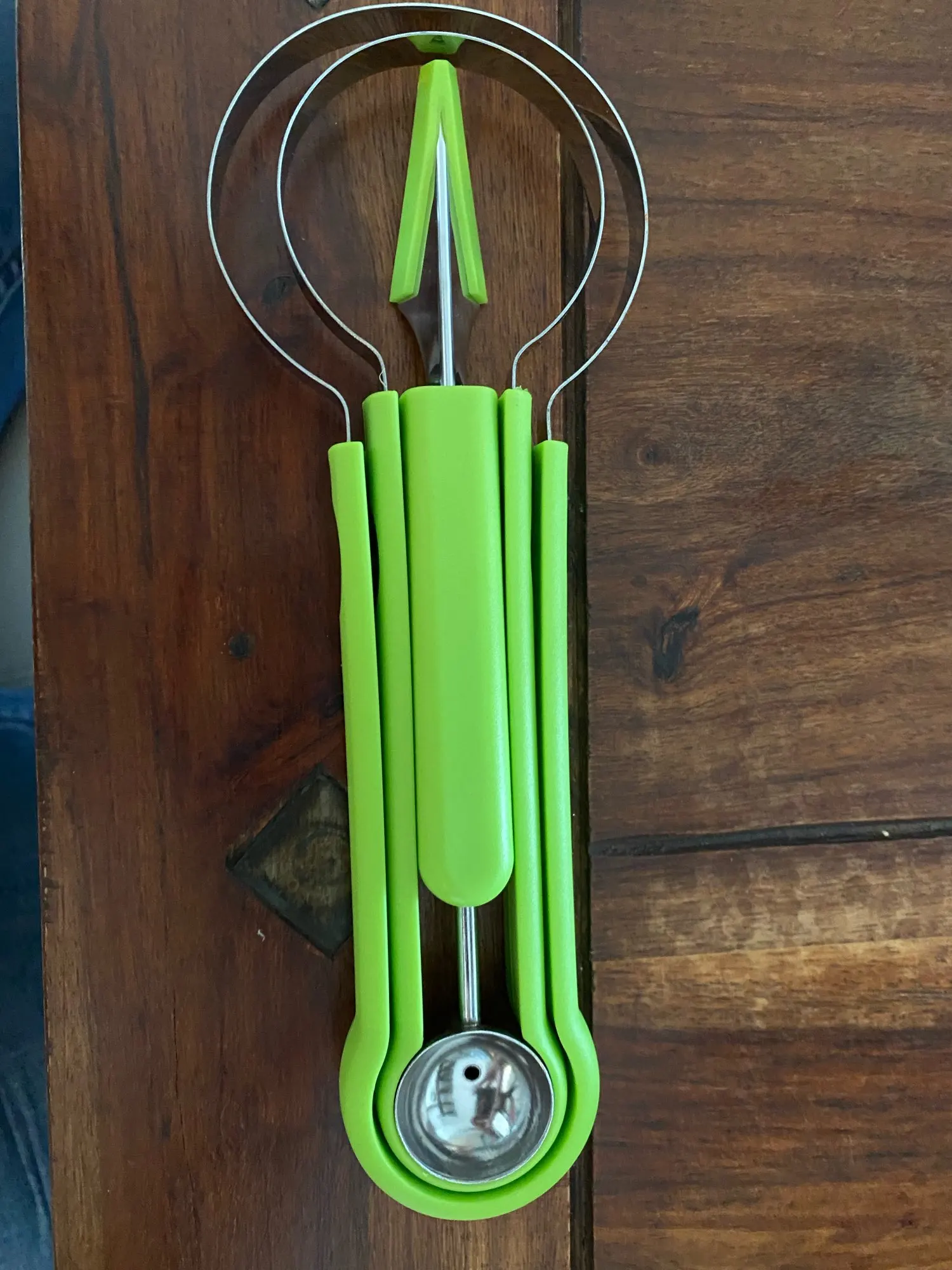 4in1 Melon Cutter & Carving Tool Effortlessly Create Beautiful