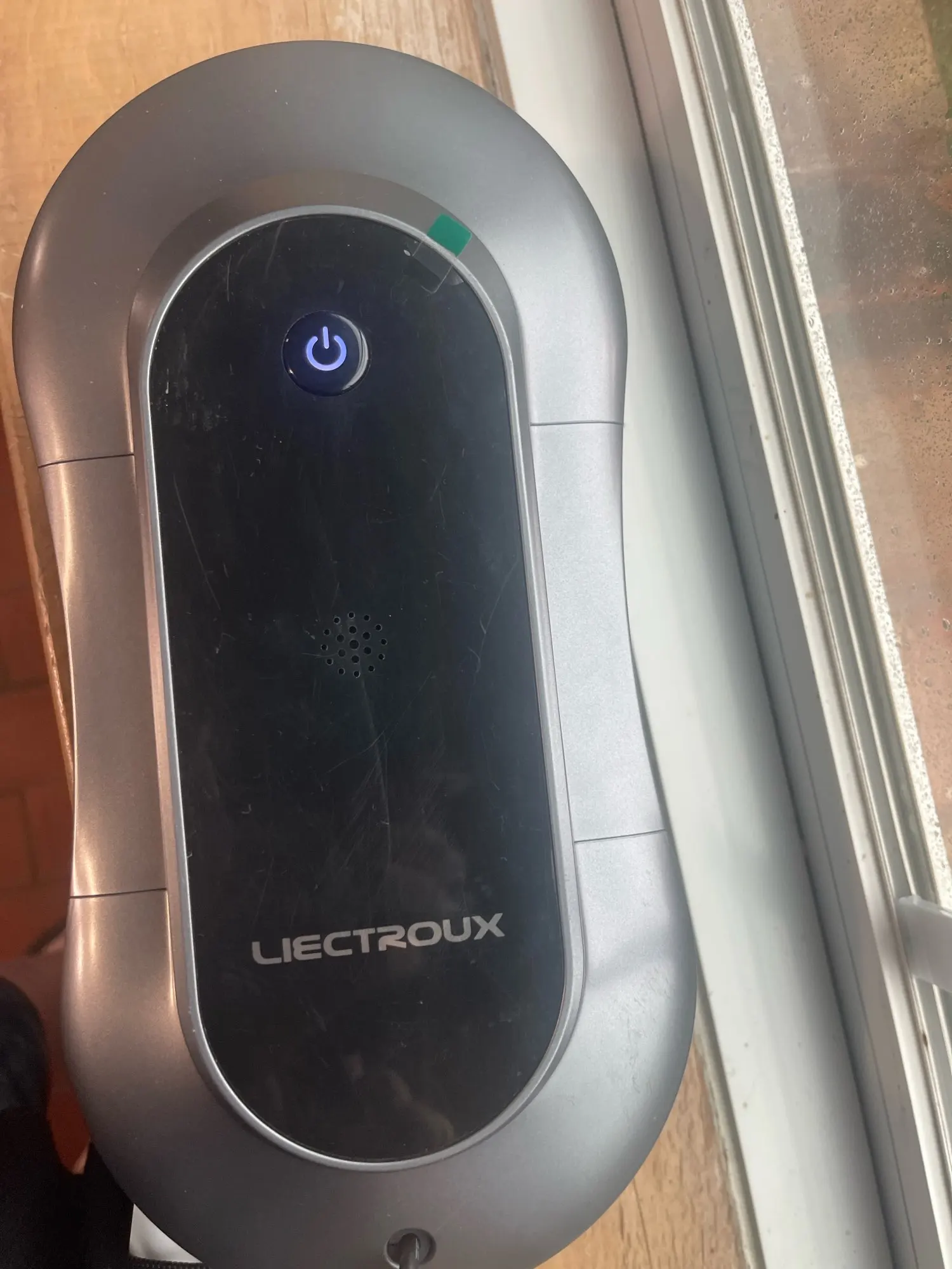 Window Cleaning Robot Liectroux YW810,Dual Water Spray,Smart Memory, Laser Sensor,Home Glass Floor Wall Robot Window Cleaner photo review