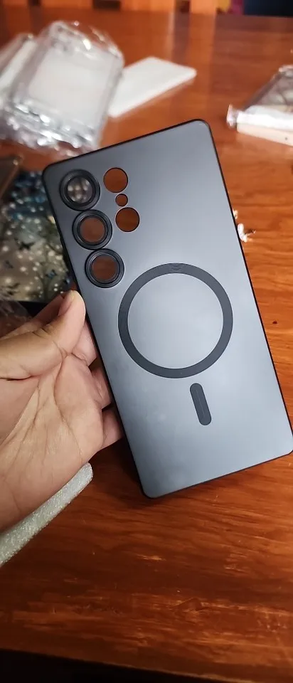 Luxury Magnetic Wireless Charging Matte Case photo review