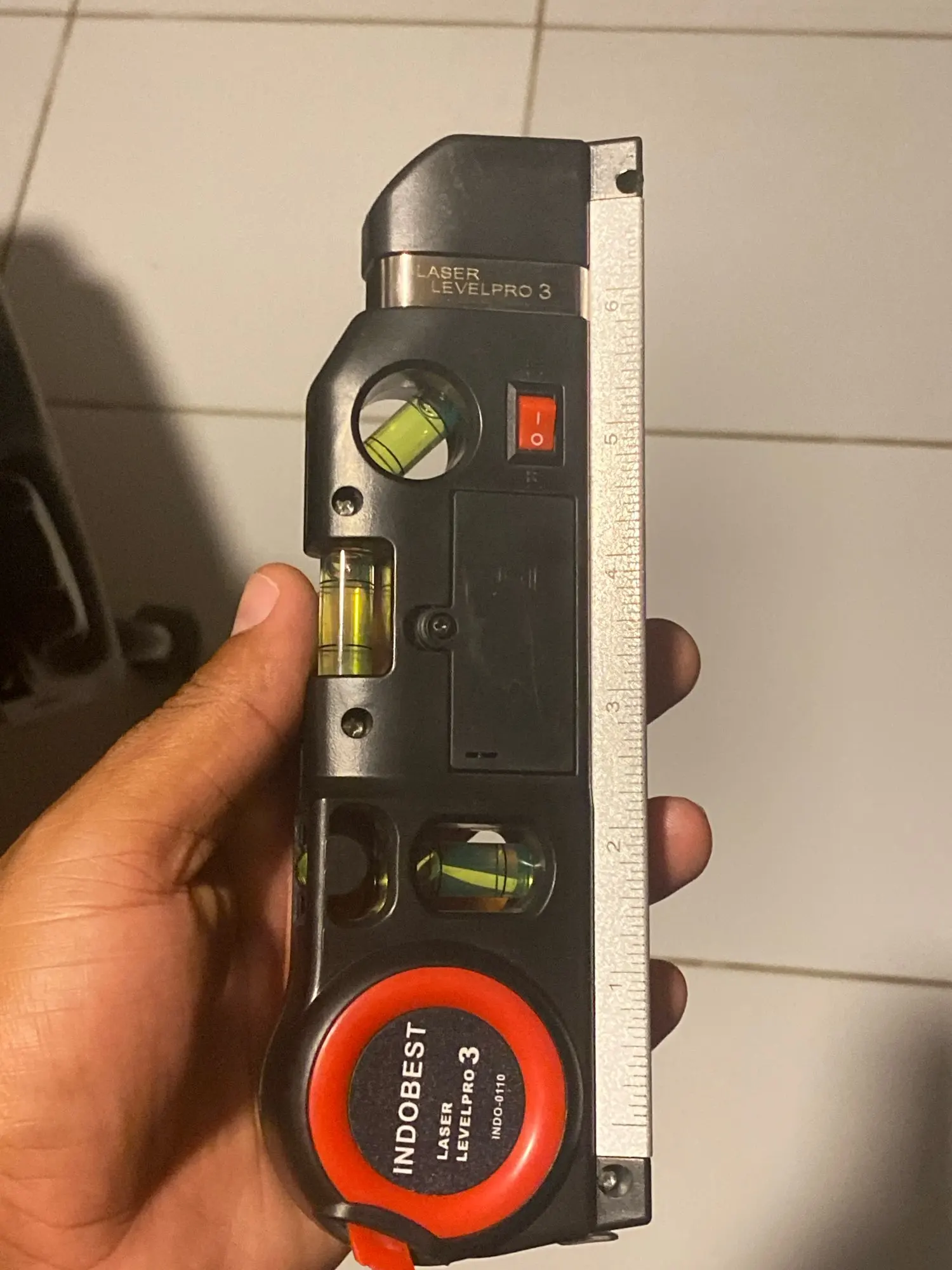 Ferramenta de Medição 4 em 1 - Nível Laser photo review
