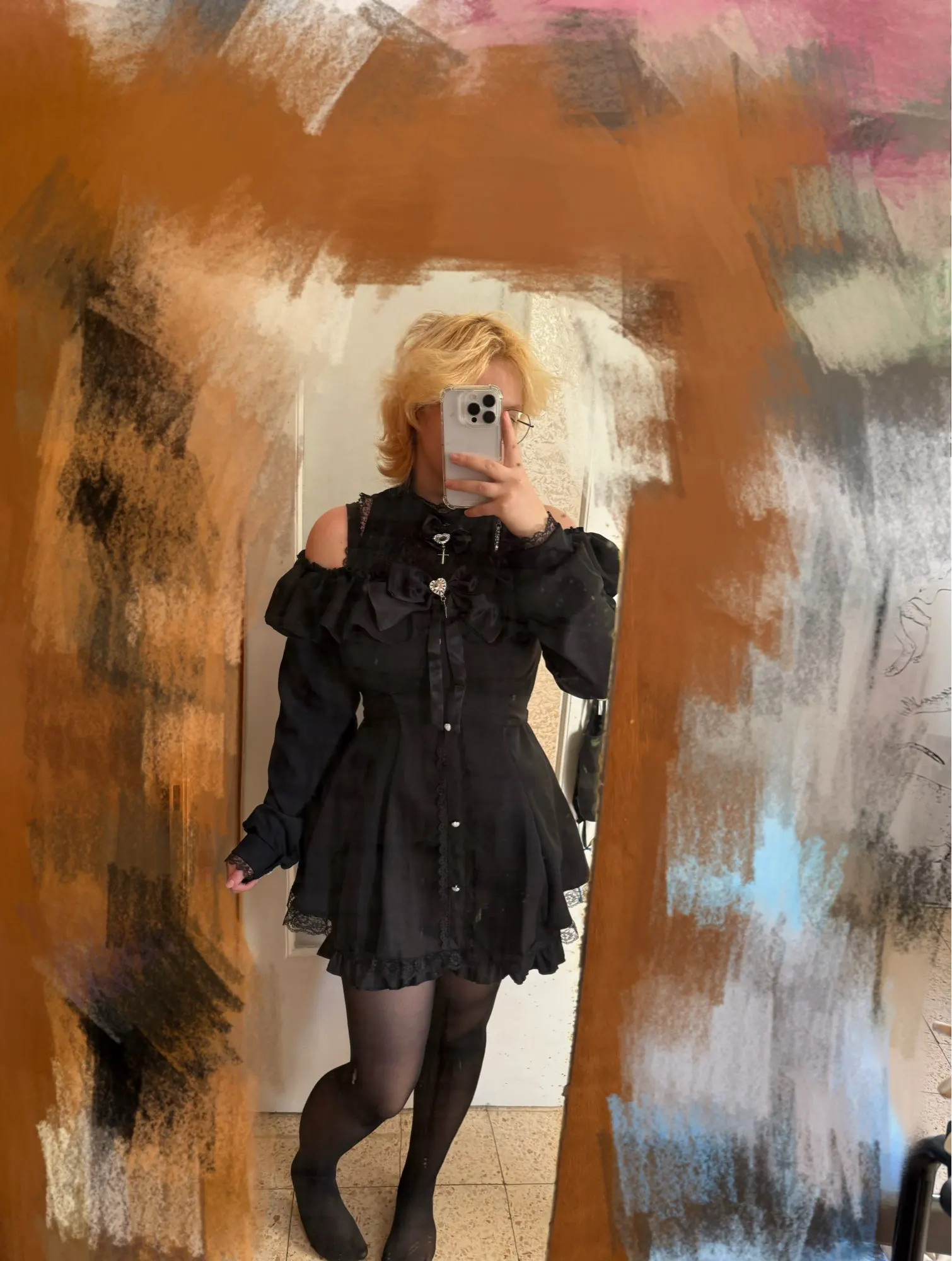Noir Heart Ruffle Cold-Shoulder Coord photo review