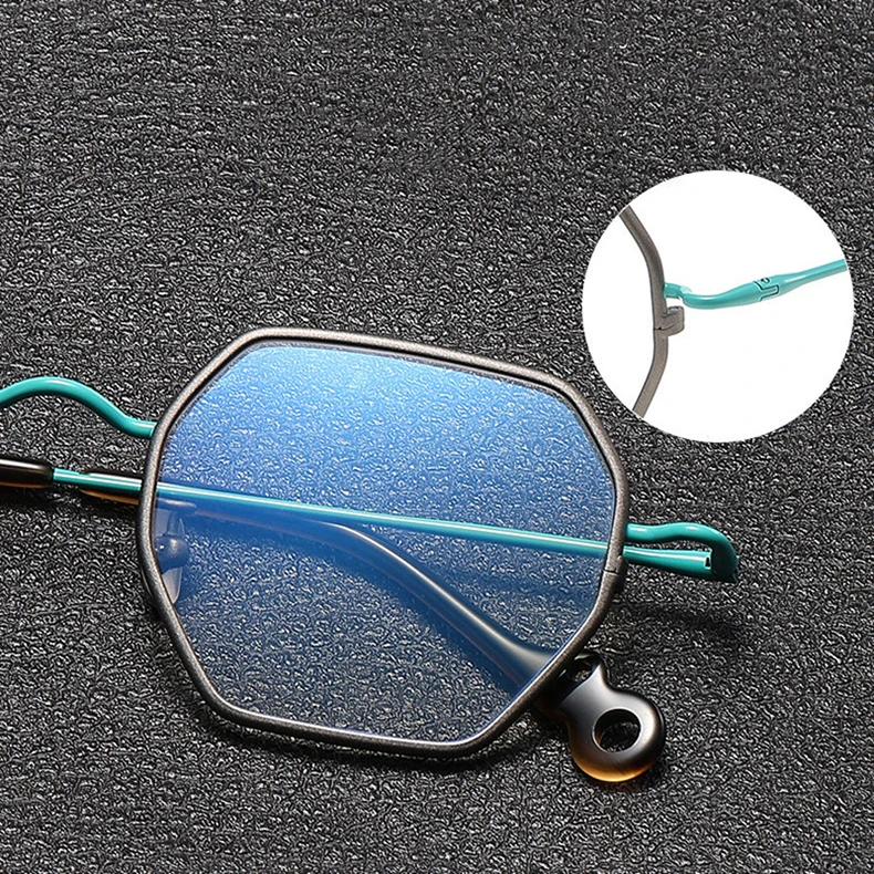 Chashma Eyeglasses Image 6