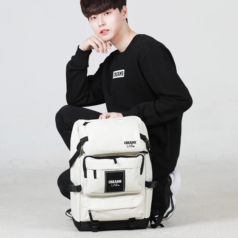 믿을 수 없는 할인가와 뛰어난 품질을 겸비한 Cream Wrap Backpack