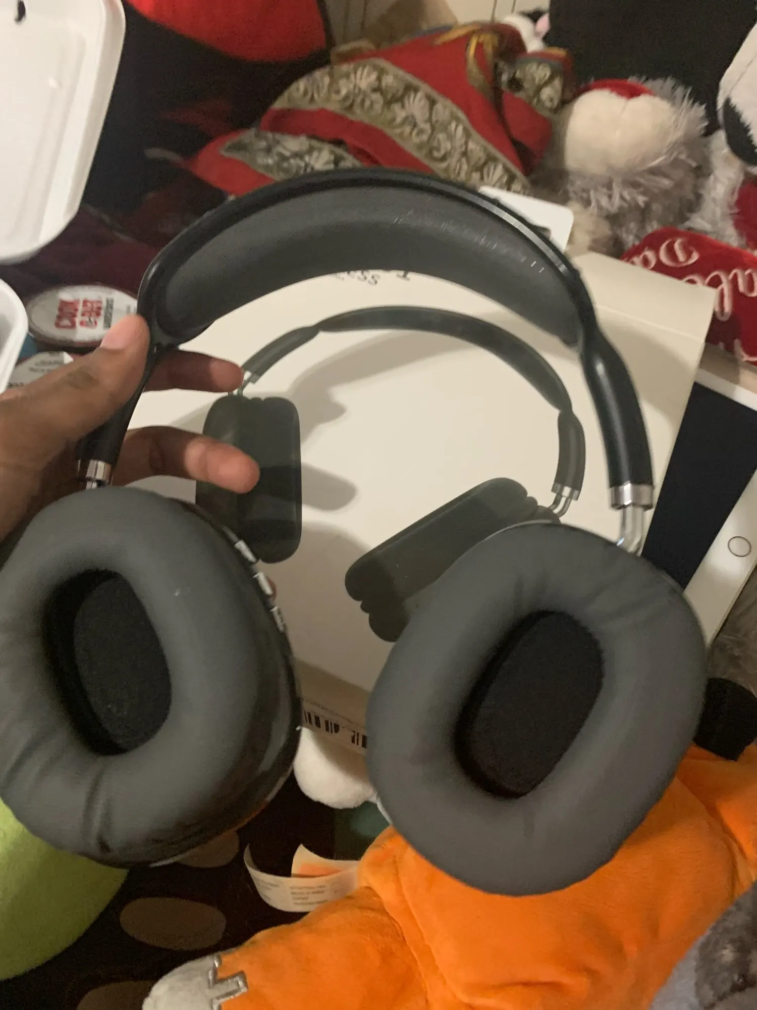 P9 Wireless Bluetooth Headphones With Mic Noise Cancelling