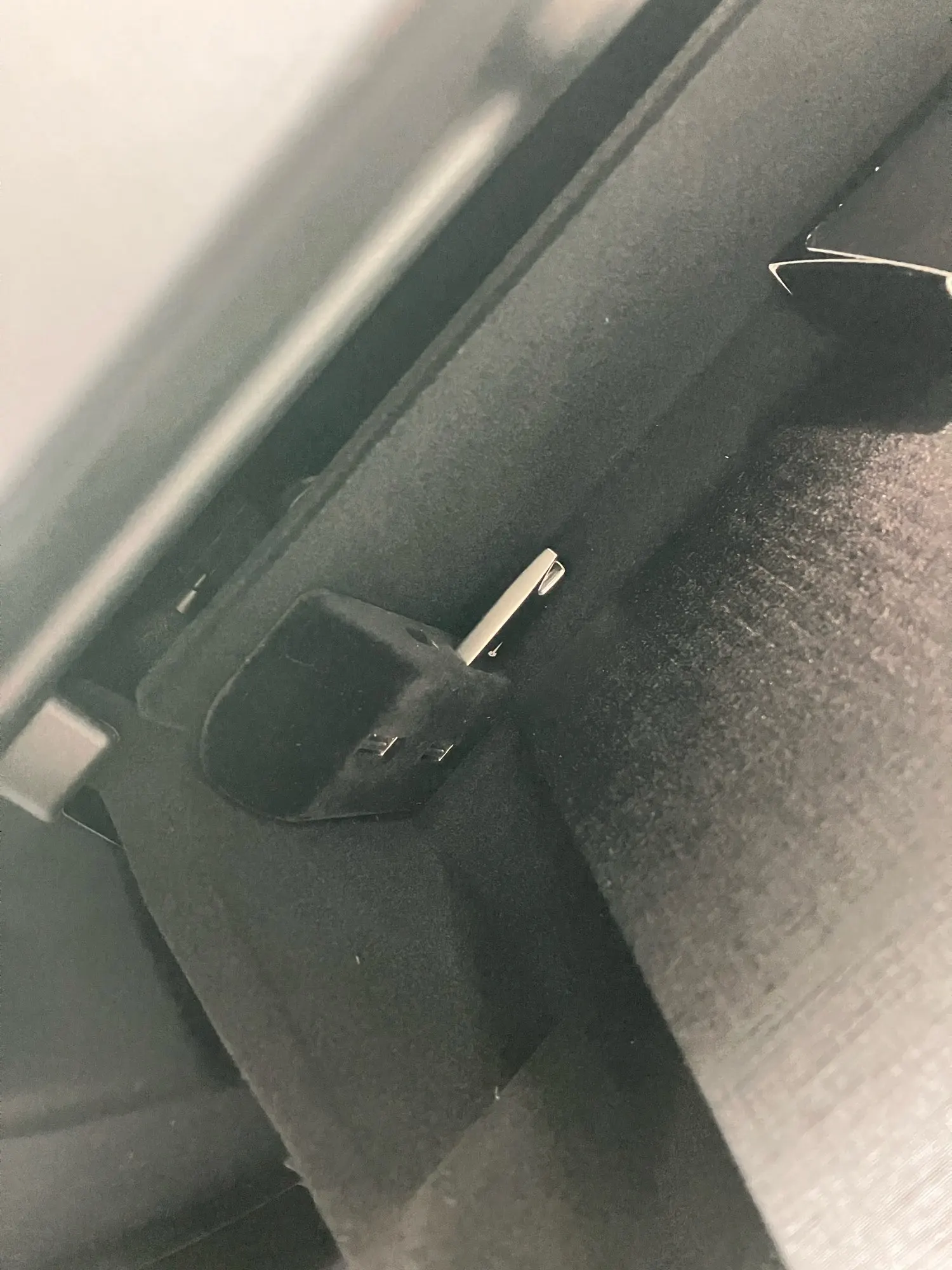 Teslahubs™ Glove Box USB-Hub customer photo