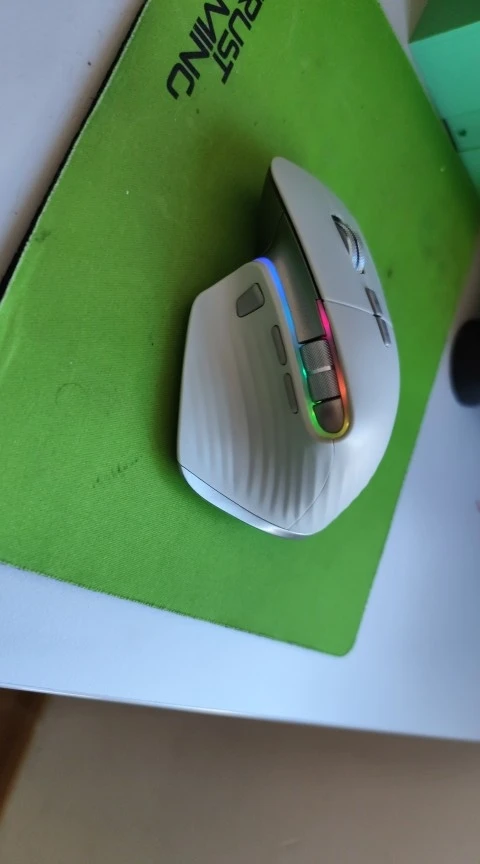 Ratón inalámbrico multidispositivo para ordenador, periférico óptico portátil ergonómico con Bluetooth 5,0 y 3,0, 2,4G photo review