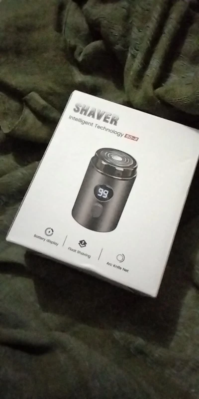 New Mini Portable Men's Electric Shaver Long Standby Car Mounted Wash-free Charging Shaving Razor For Men R1L4 photo review