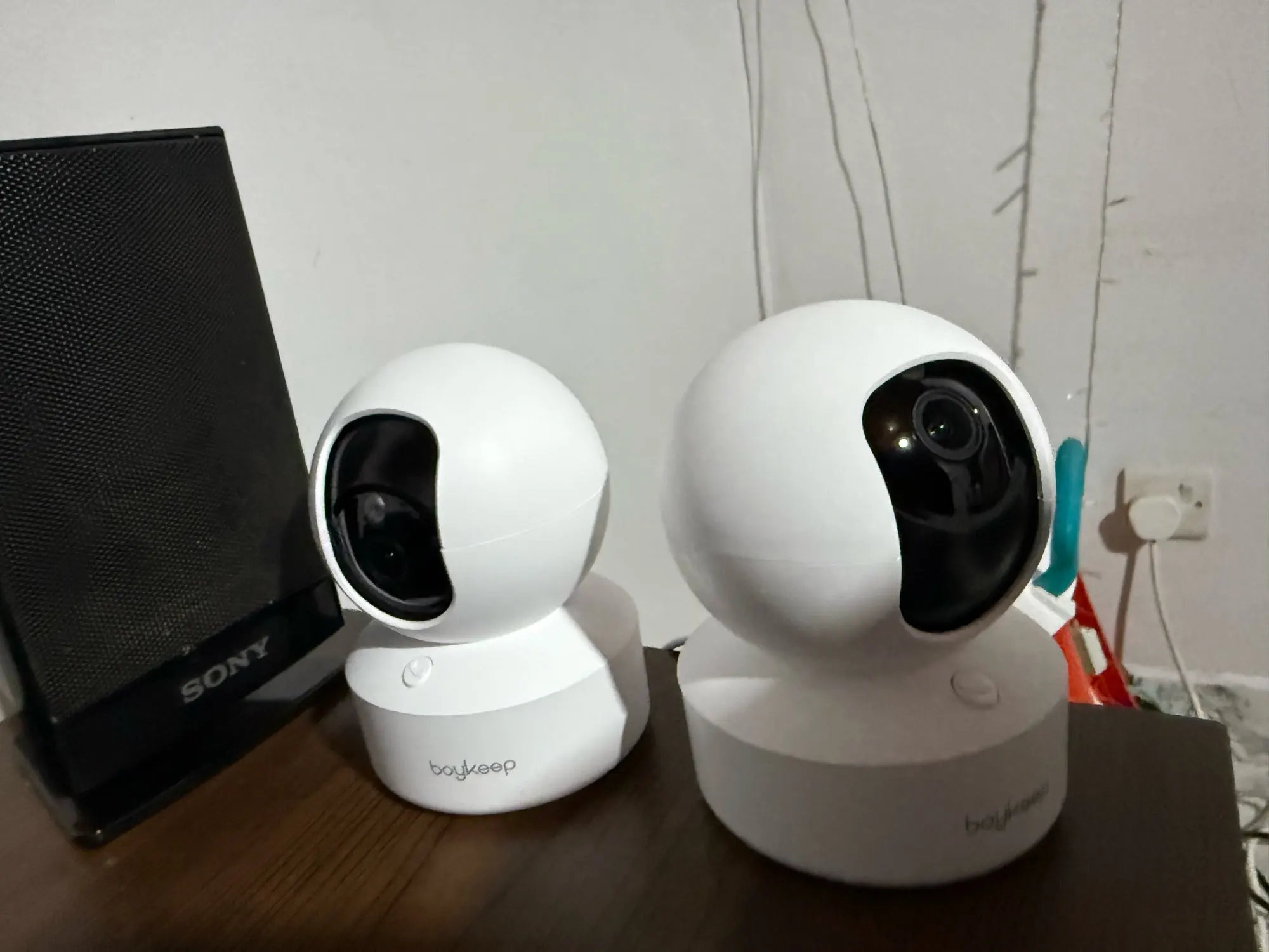 Boykeep 2K Pet Dog Camera with Phone App, 5G/2.4GHz WiFi Indoor Security Baby Camera, 360° Pan & Tilt, 2-Way Audio, Night Vision photo review