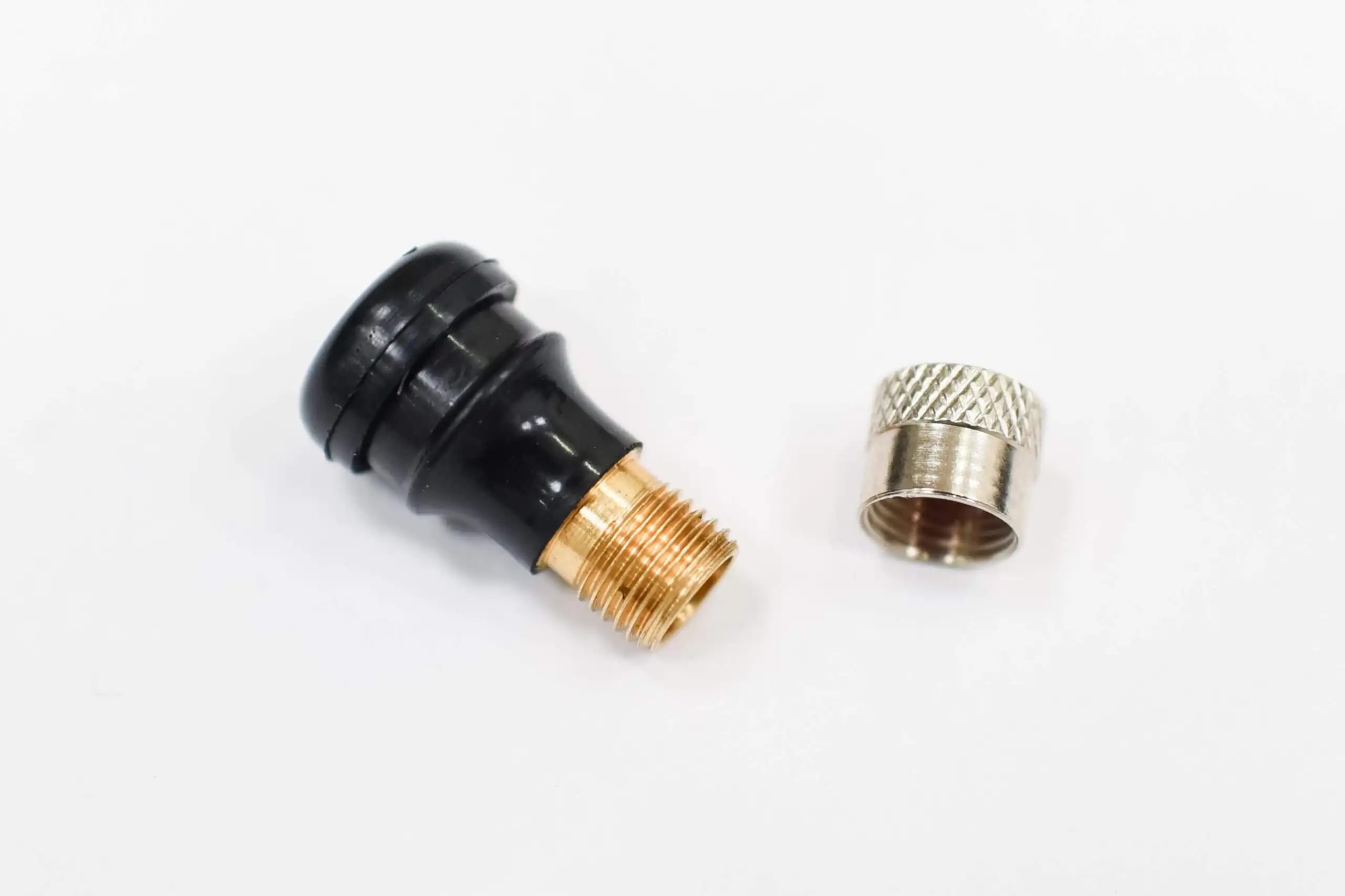 Сосок ниппель. Сосок ниппель. Вентиль шины бескамерной "сосок" tr-414. Вентиль для бескамерных шин тр 415. Сосок на бескамерную шину металлический разборной.