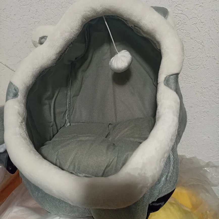 Snuggle Nook, Winter Warm Cat Bed House with Cozy Mat and Playful Ball photo review